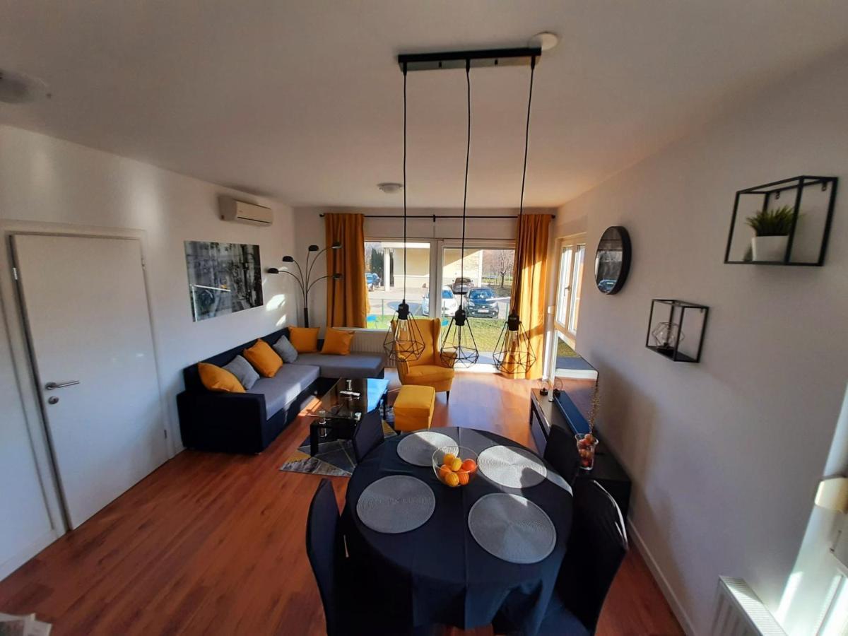 Apartman Eva Zagreb Apartamento Exterior foto